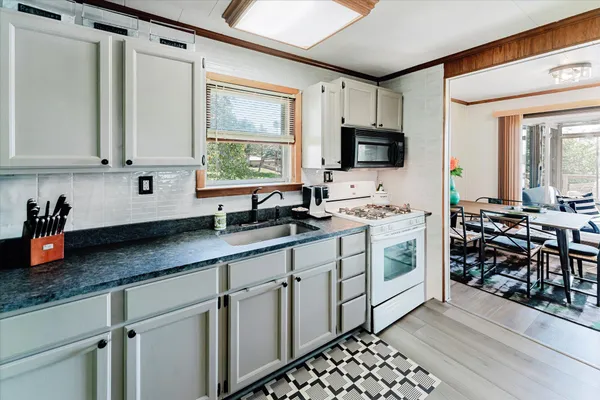 $228,500 | 14689 West Merry Drive, Camden, MI 49232