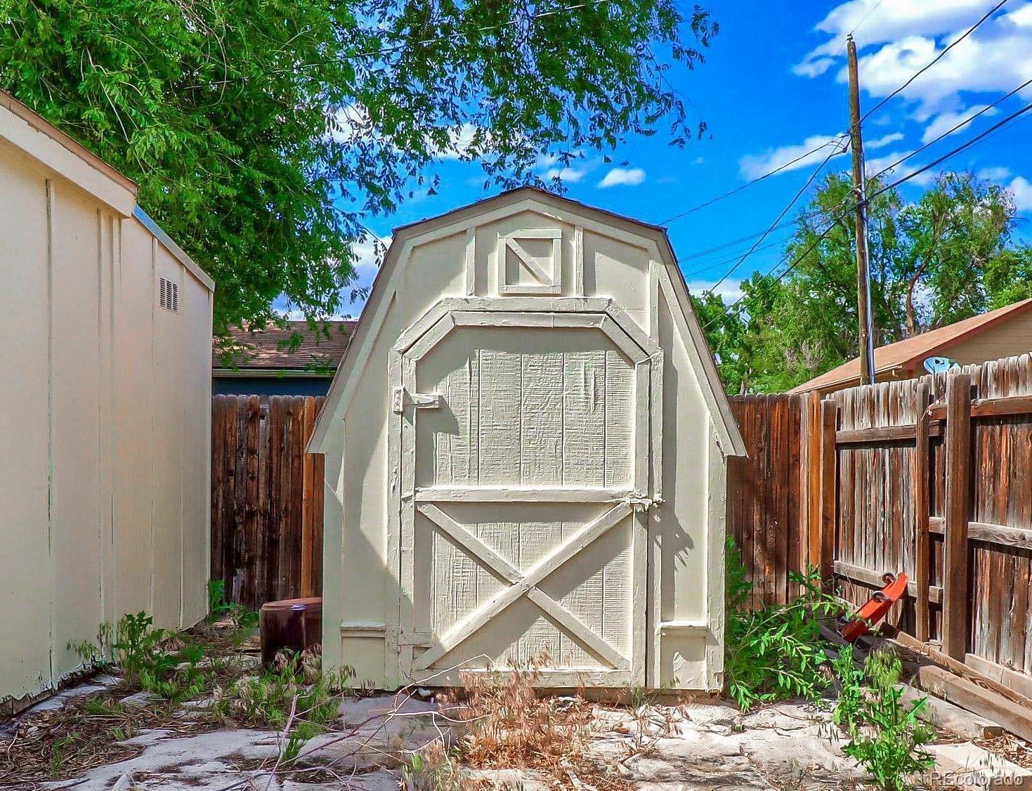 6201 East Tennessee Avenue Denver, CO 80224 - Photo 14 of 25 a view of a small garden