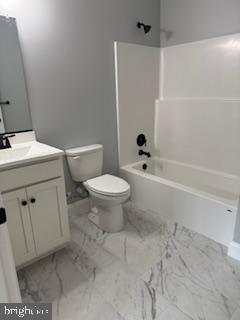 109 Glen Ridge Road Winchester, VA 22602 - Photo 11 of 20 Main level full bath