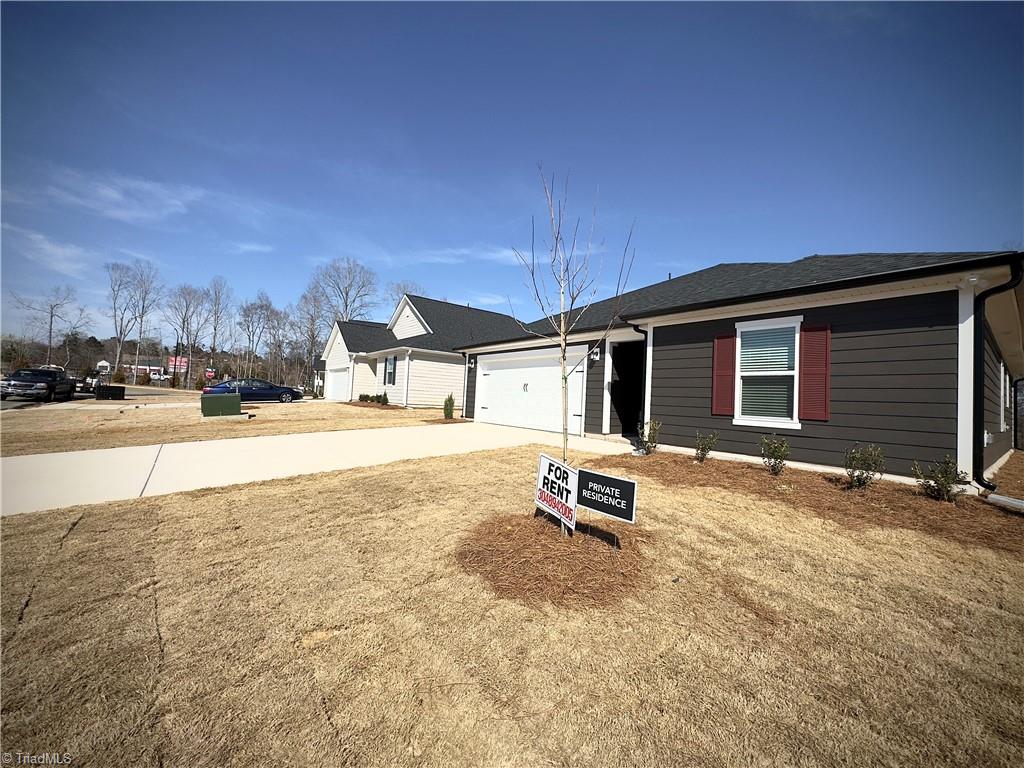 230 Wolfstone Drive Graham, NC 27253 - Photo 2 of 16