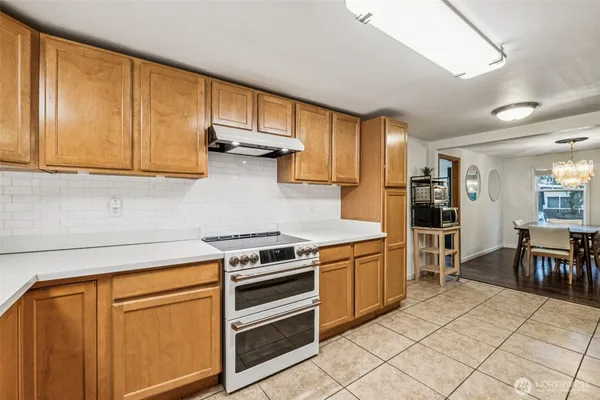 $724,950 | 23716 Locust Way, Bothell, WA 98021
