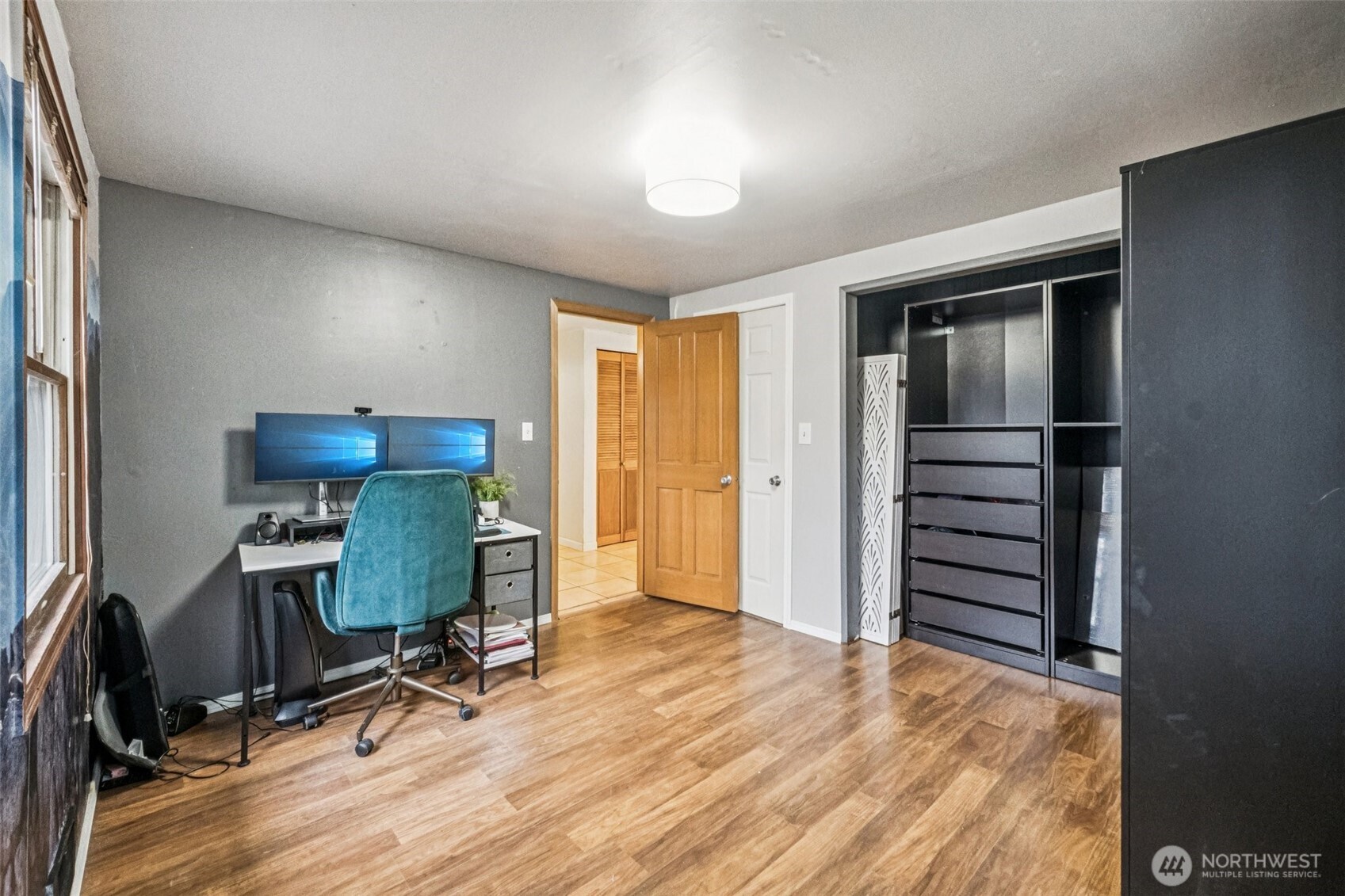 23716 Locust Way Bothell, WA 98021 - Photo 16 of 24