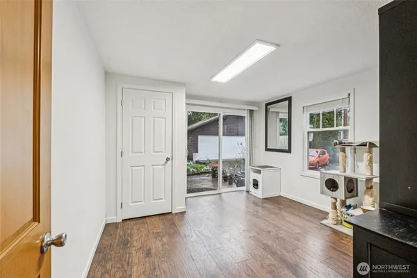 $724,950 | 23716 Locust Way, Bothell, WA 98021