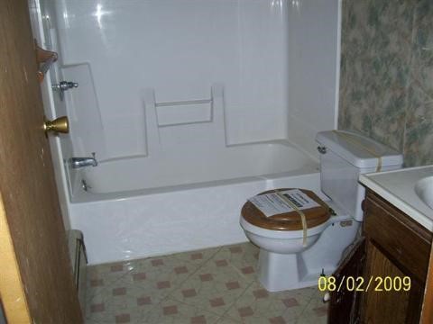 15263 Cooley Road Addison, MI 49220 - Photo 6 of 8 921095-5.JPG