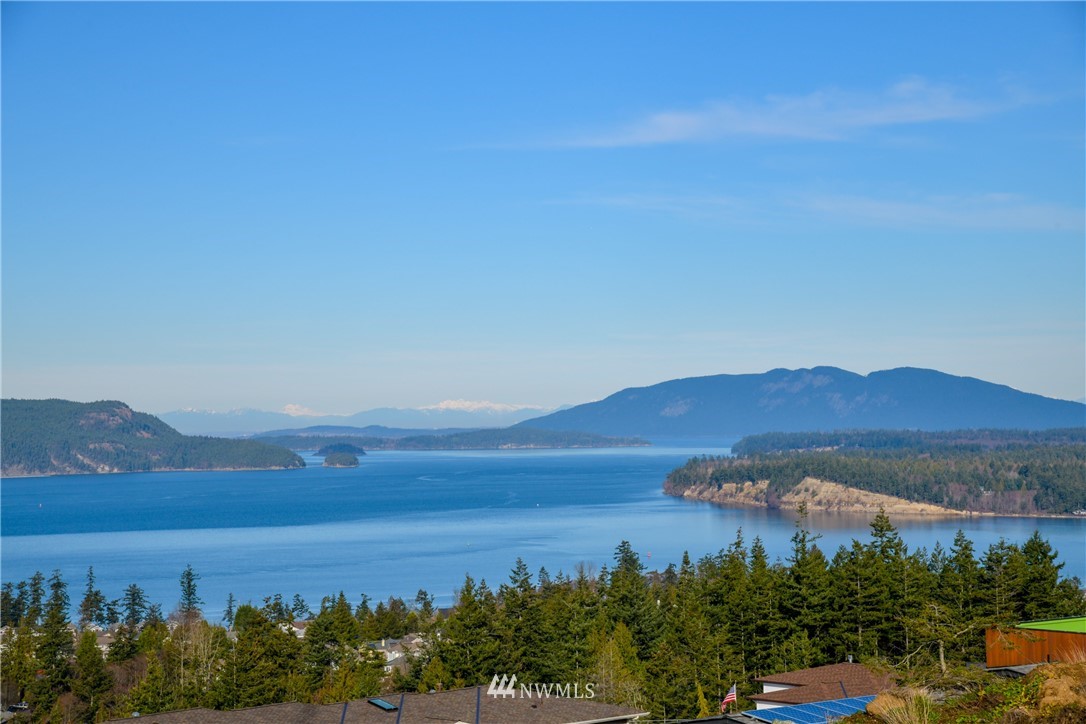 3947 Rock Ridge Parkway Anacortes, WA 98221 - Photo 2 of 4 Gallery Image 2