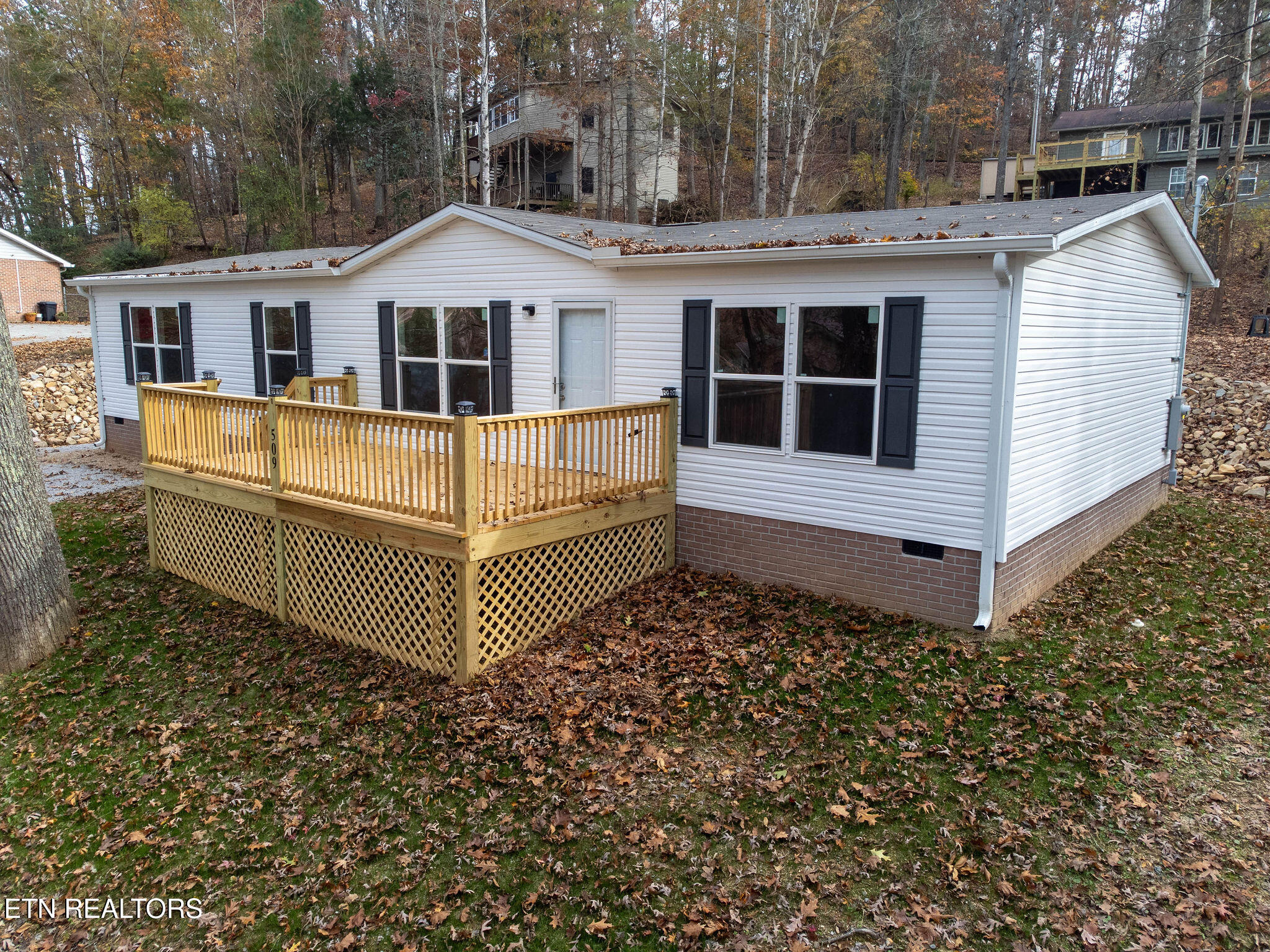509 Lakewood Road Kingston, TN 37763 - Photo 2 of 50 DJI_0648-HDR