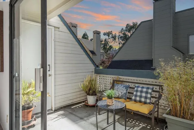 $399,000 | 3754-3754 Stoneglen North, Richmond, CA 94806