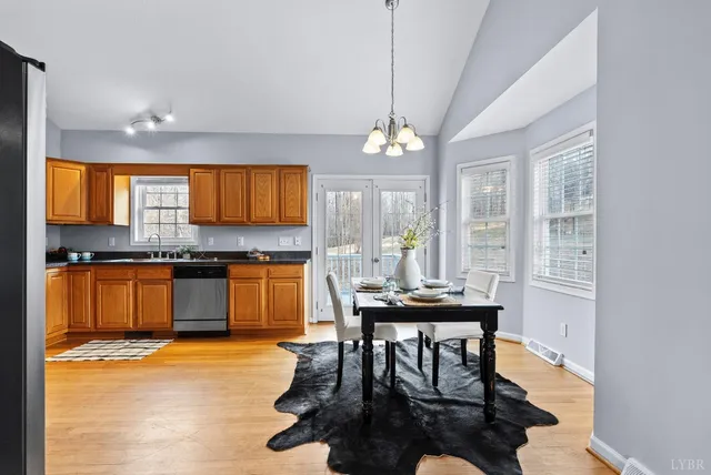 $299,900 | 119 Oakview Drive, Monroe, VA 24574