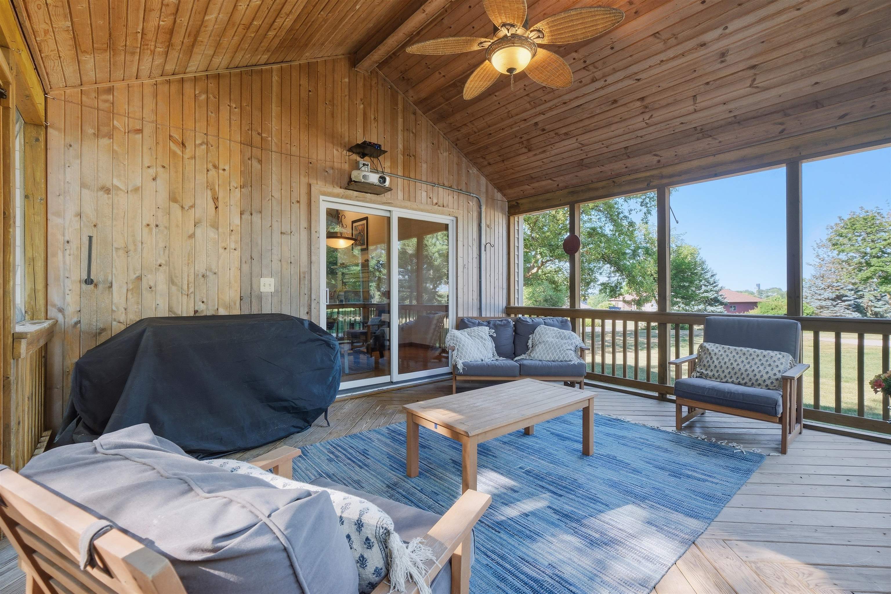 1619 Homestead Road Marshall, WI 53559 - Photo 28 of 40 Gallery Image 28