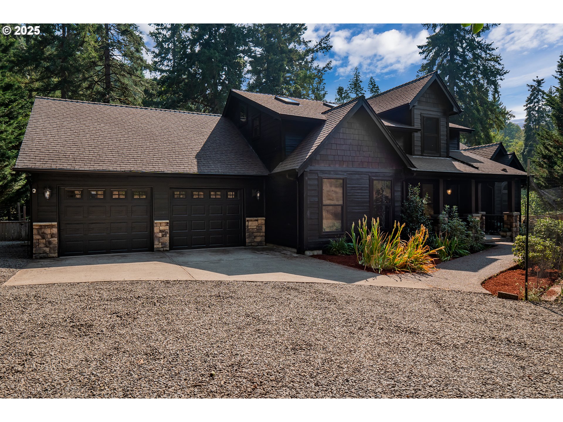 30138 Fox Hollow Road Eugene, OR 97405 - Photo 1 of 47 Gallery Image 1