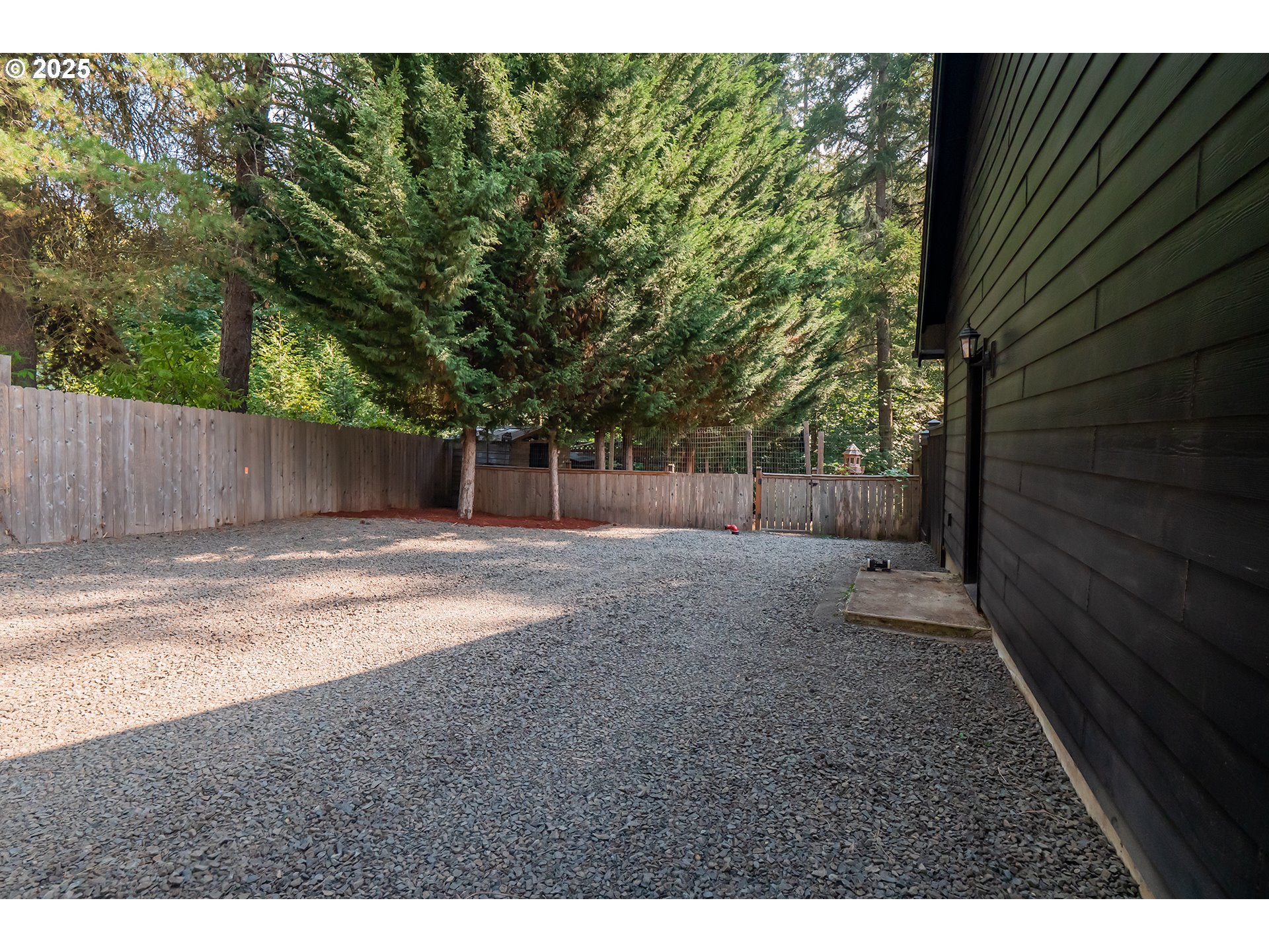 30138 Fox Hollow Road Eugene, OR 97405 - Photo 32 of 47 Gallery Image 32