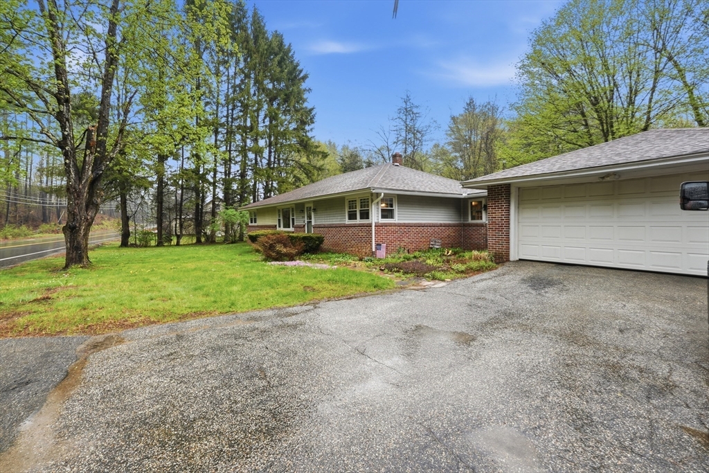 223 South Barre Road Barre, MA 01005 - Photo 24 of 34