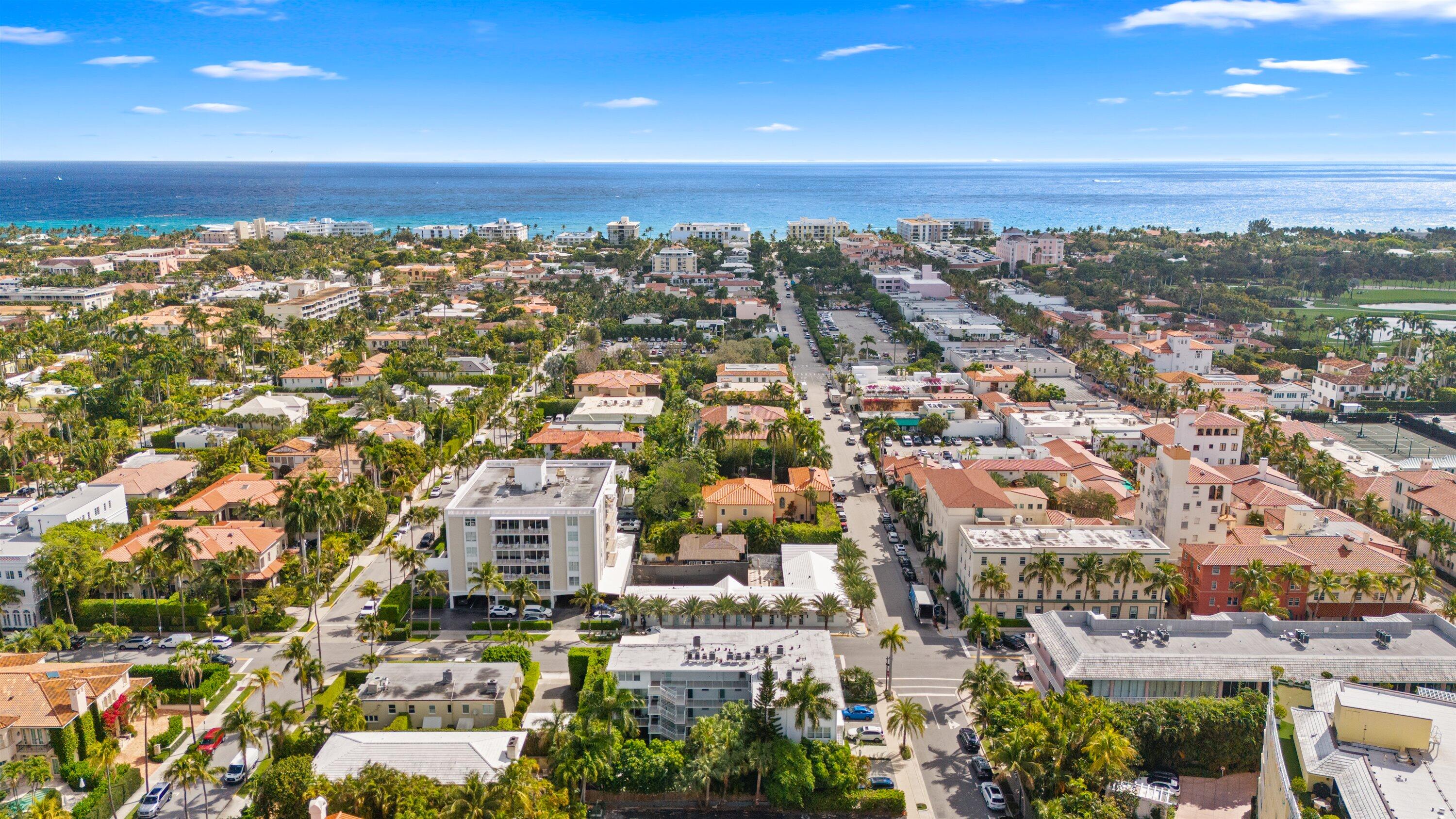 401 Peruvian Avenue, Unit 1010 Palm Beach, FL 33480 - Photo 18 of 19 an aerial view of a city