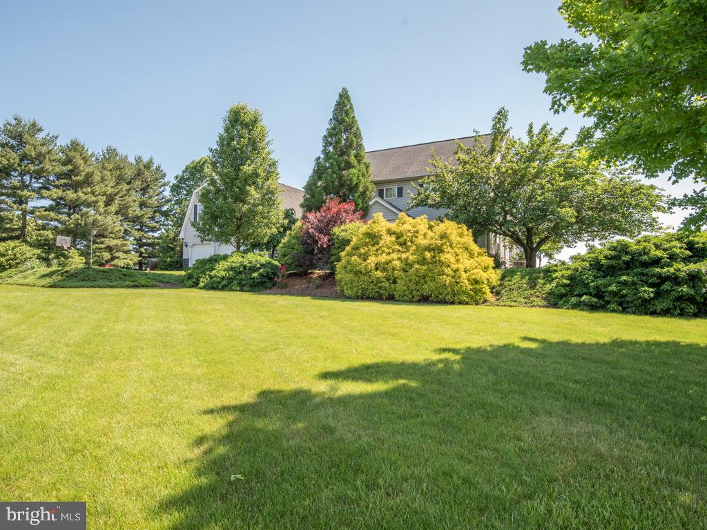 1106 Pieffer Hill Road Stevens, PA 17578 - Photo 2 of 86 Gallery Image 2