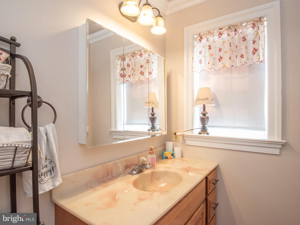 1106 Pieffer Hill Road Stevens, PA 17578 - Photo 23 of 86 Primary Main Floor