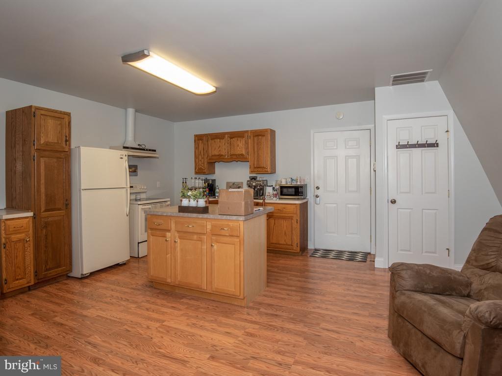1106 Pieffer Hill Road Stevens, PA 17578 - Photo 50 of 86 Apartment Above Garage