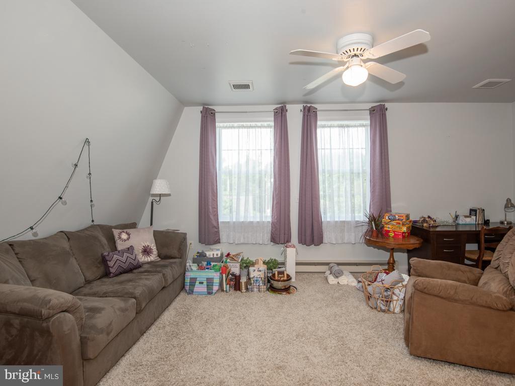 1106 Pieffer Hill Road Stevens, PA 17578 - Photo 51 of 86 Apartment Above Garage