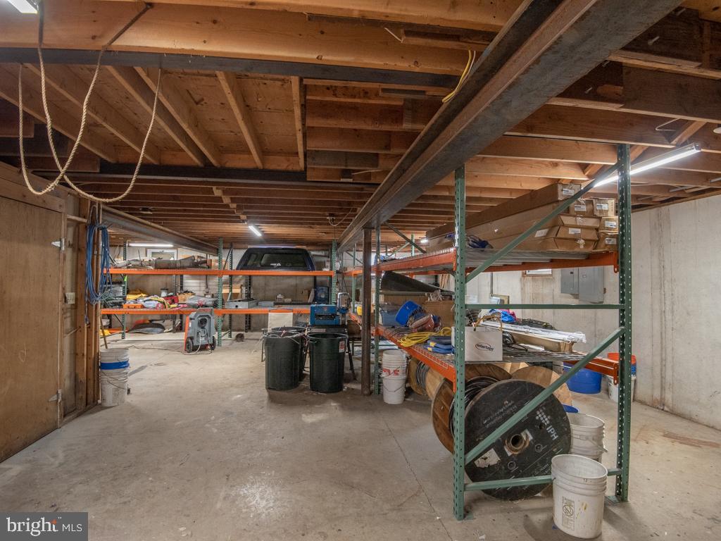 1106 Pieffer Hill Road Stevens, PA 17578 - Photo 70 of 86 Garage Basement Workshop