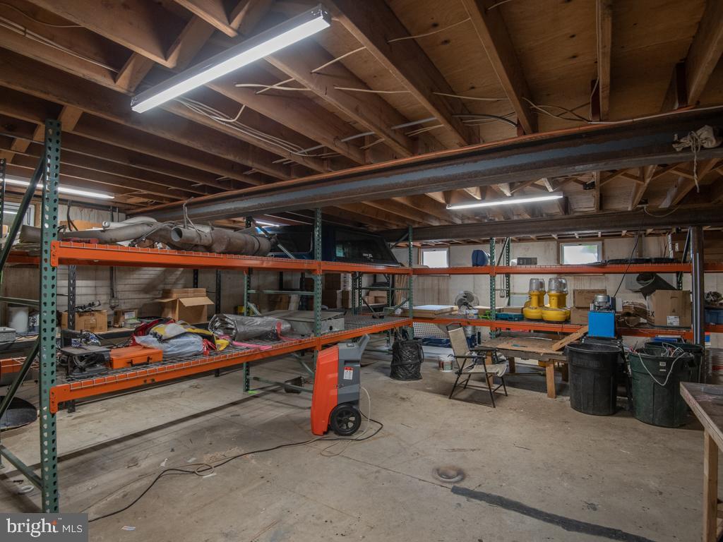 1106 Pieffer Hill Road Stevens, PA 17578 - Photo 71 of 86 Garage Basement Workshop