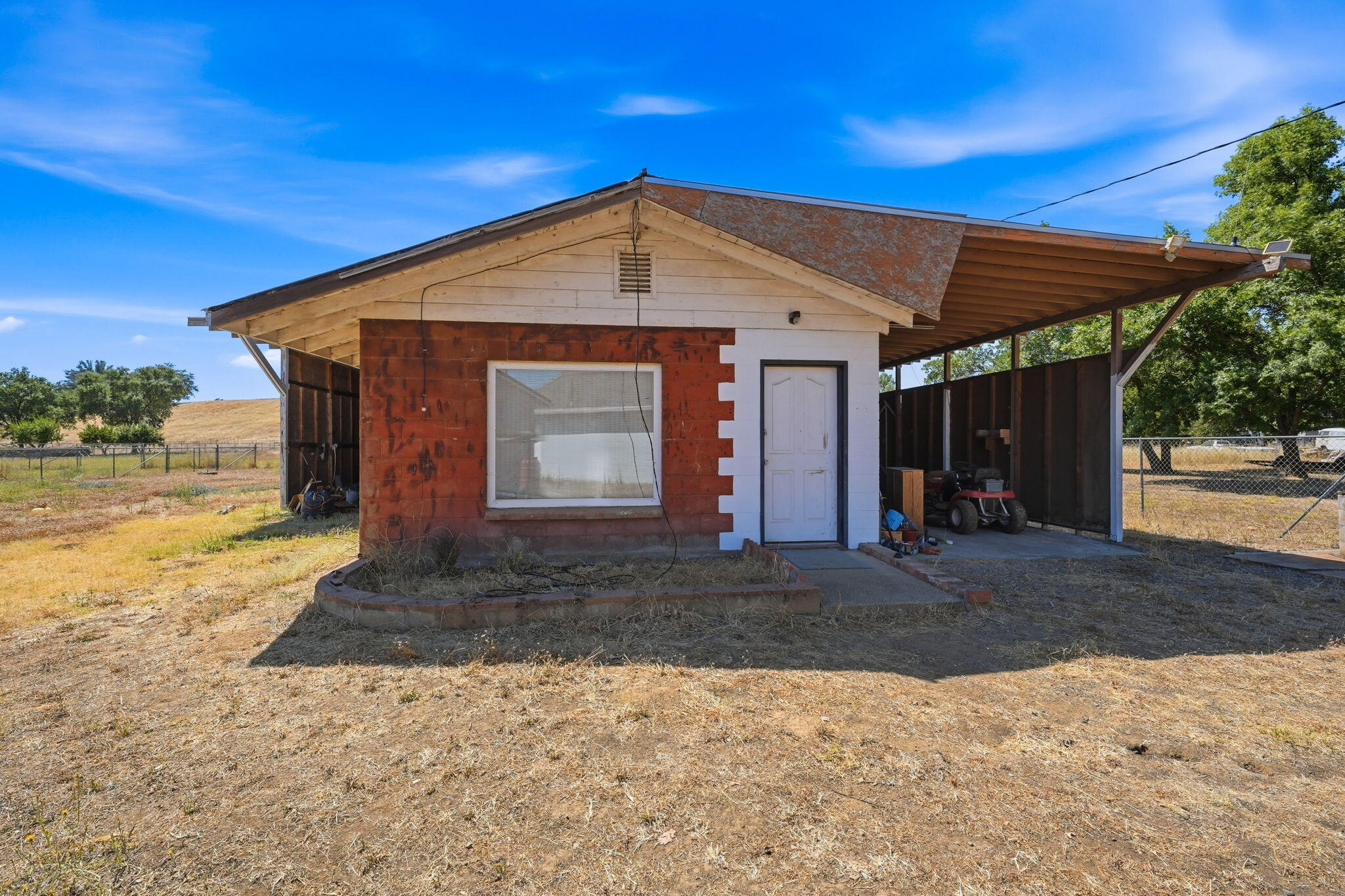 6370 Deschutes Road Anderson, CA 96007 - Photo 23 of 34 Shop