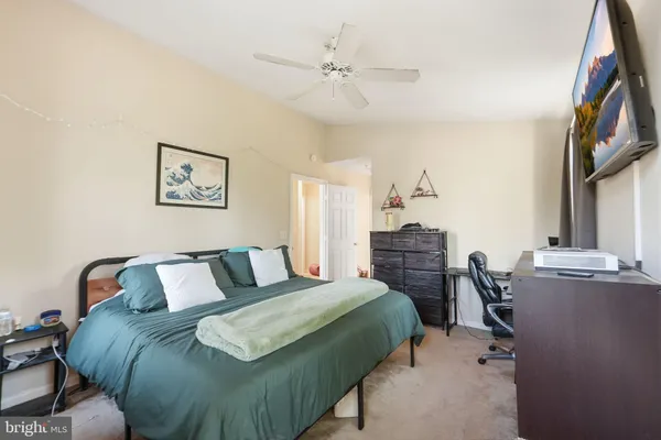 $2,800 | 12796 Fair Briar Lane, Fairfax, VA 22033