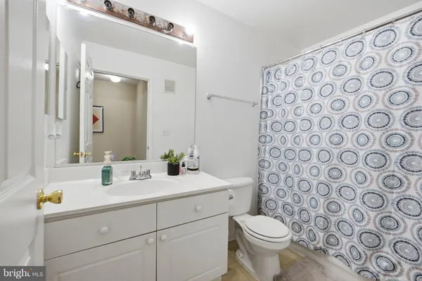 $2,800 | 12796 Fair Briar Lane, Fairfax, VA 22033