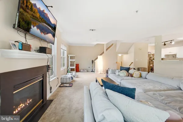 $2,800 | 12796 Fair Briar Lane, Fairfax, VA 22033