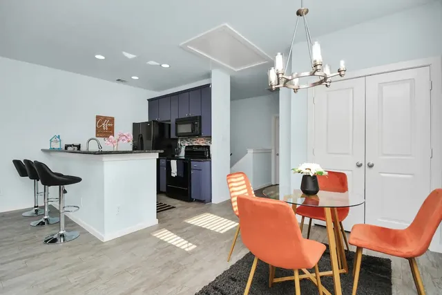 $1,700 | 5411 Lindsay Lane, Houston, TX 77011