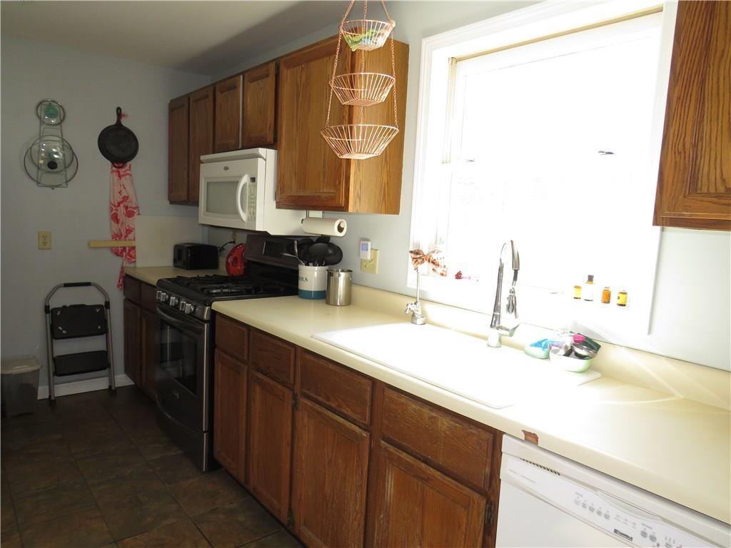557 Davis Road Union, ME 04862 - Photo 4 of 19 Photo