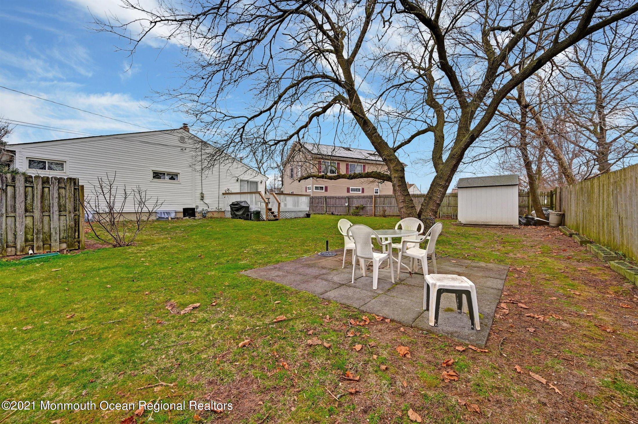 206 Middle Road Hazlet, NJ 07730 - Photo 23 of 25 25-Back