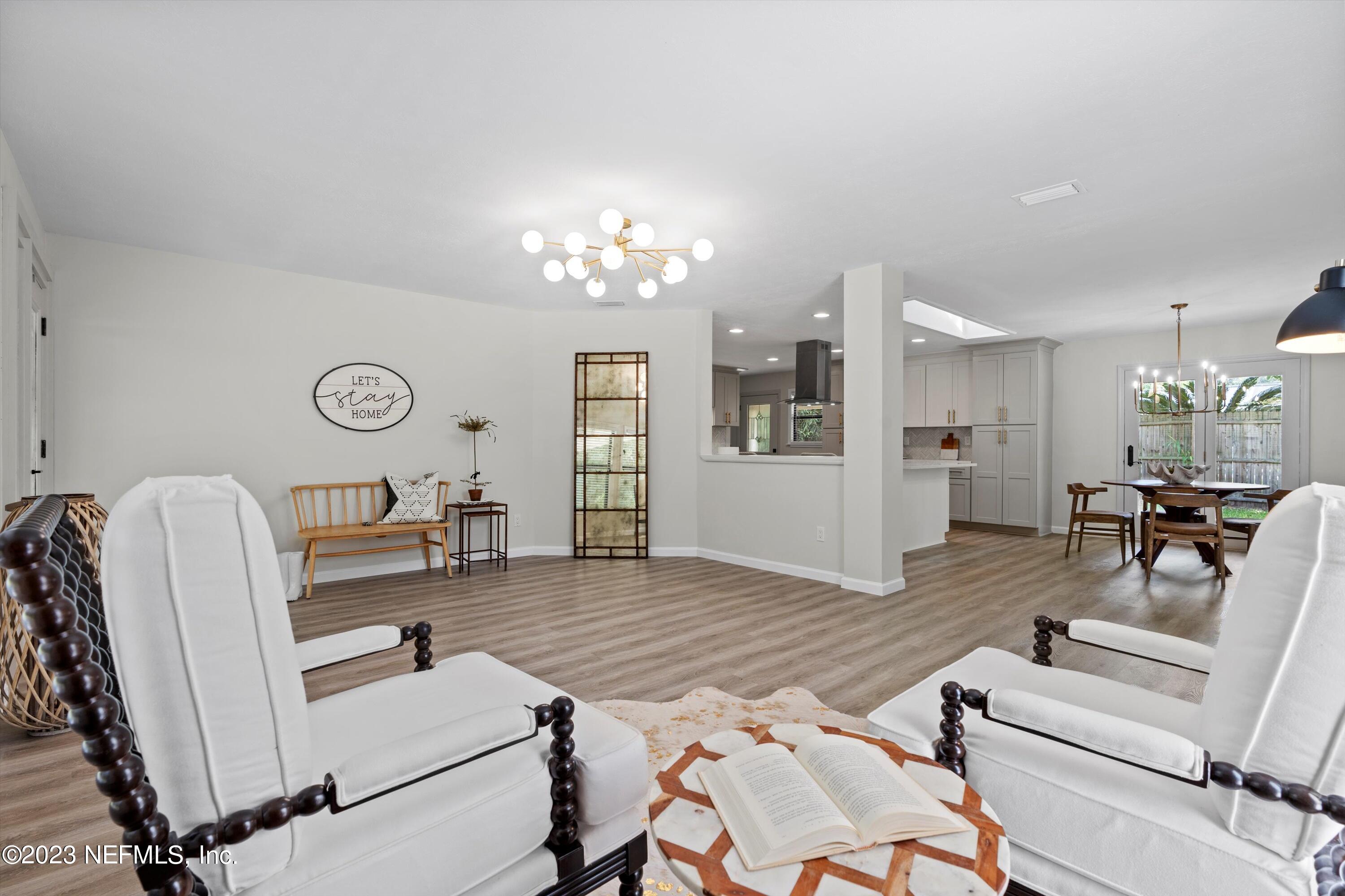 10188 Scott Mill Road Jacksonville, FL 32257 - Photo 5 of 34 05-Living Room to Kitchen