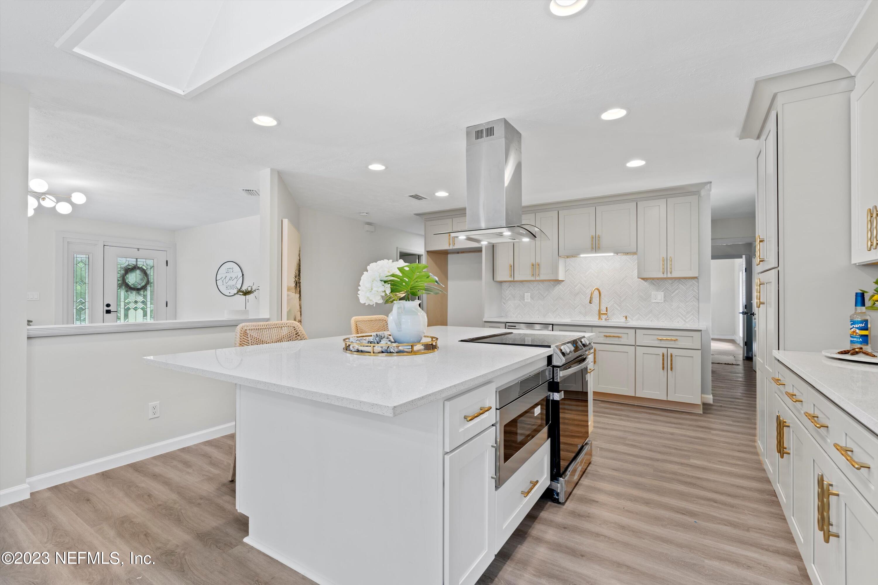 10188 Scott Mill Road Jacksonville, FL 32257 - Photo 8 of 34 08-Kitchen