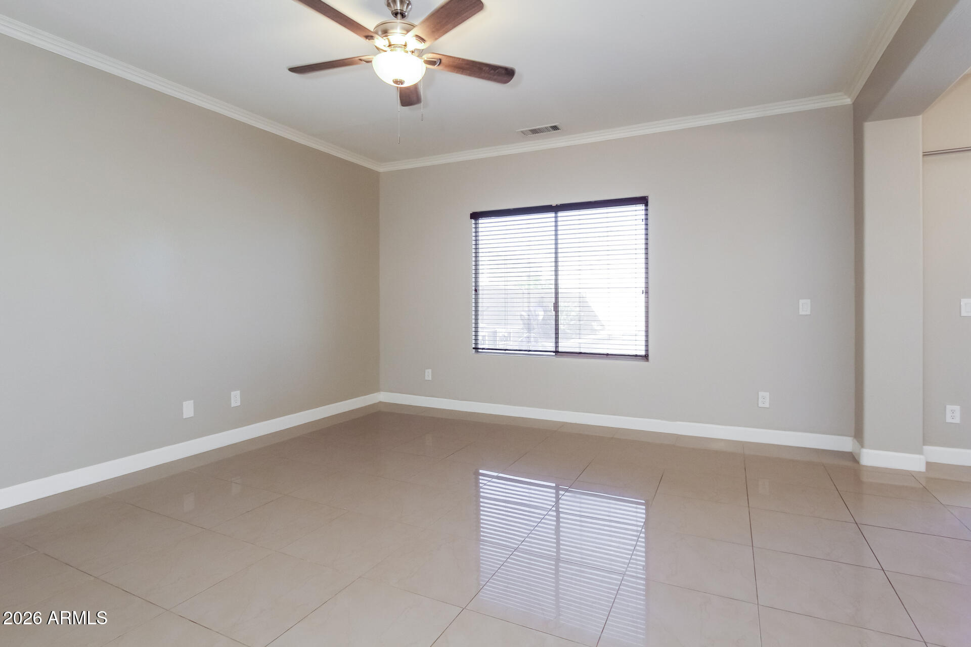 30225 West Cheery Lynn Road Buckeye, AZ 85396 - Photo 5 of 22 006-photo-dining-room-15496134