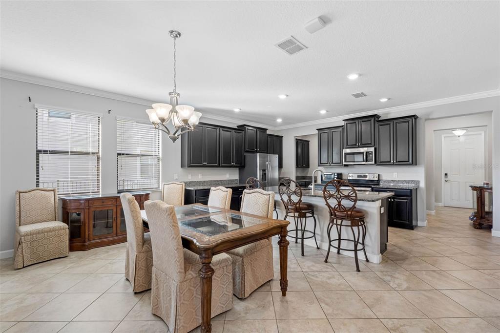 10066 Victory Gallop Loop Ruskin, FL 33573 - Photo 19 of 86