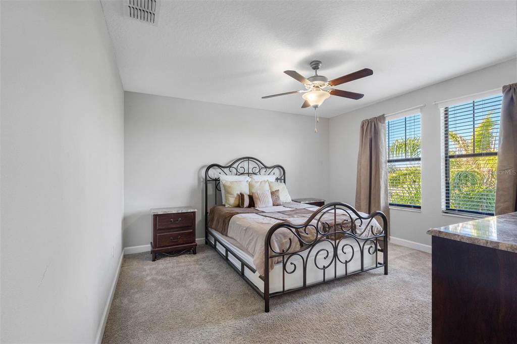 10066 Victory Gallop Loop Ruskin, FL 33573 - Photo 43 of 86