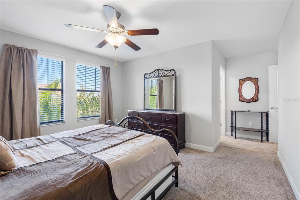 10066 Victory Gallop Loop Ruskin, FL 33573 - Photo 44 of 86