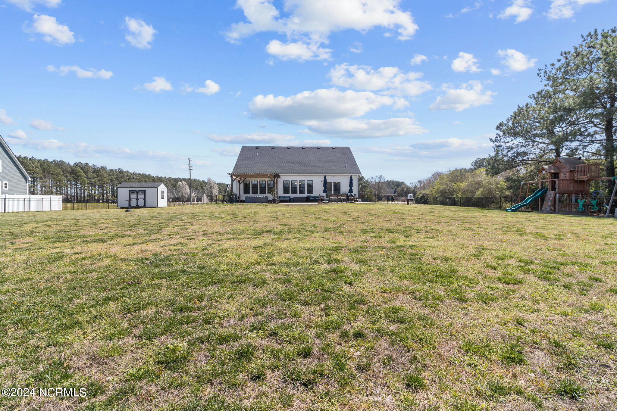 322 Puddin Ridge Road Moyock, NC 27958 - Photo 48 of 54 12-web-or-mls-puddinridge-8353