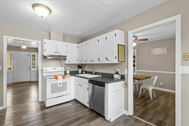 $300,000 | 506 Lavista Road, Dalton, GA 30720