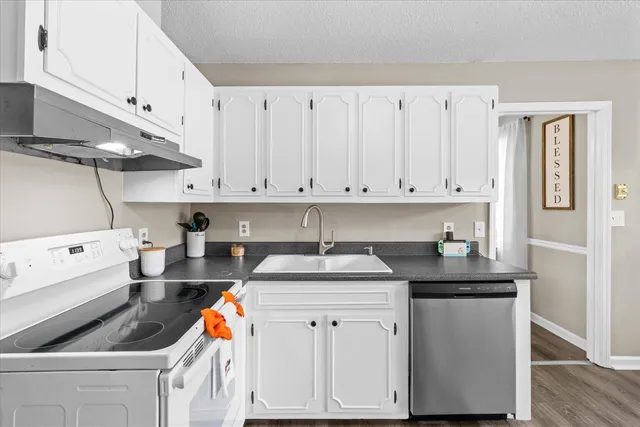 $300,000 | 506 Lavista Road, Dalton, GA 30720