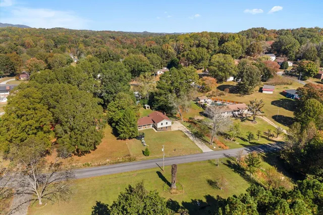 $300,000 | 506 Lavista Road, Dalton, GA 30720