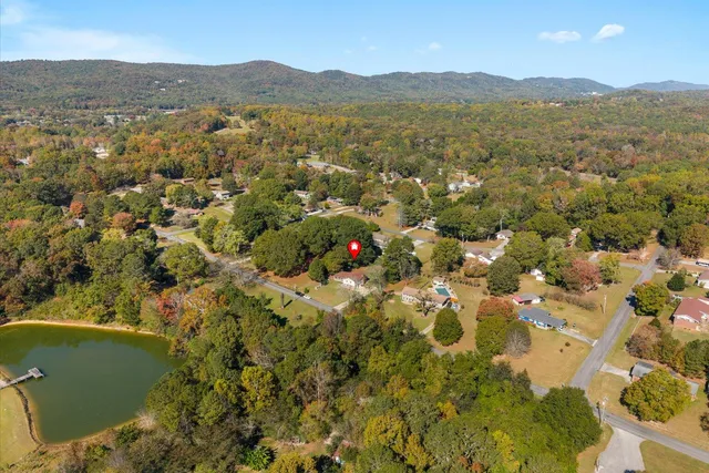 $300,000 | 506 Lavista Road, Dalton, GA 30720