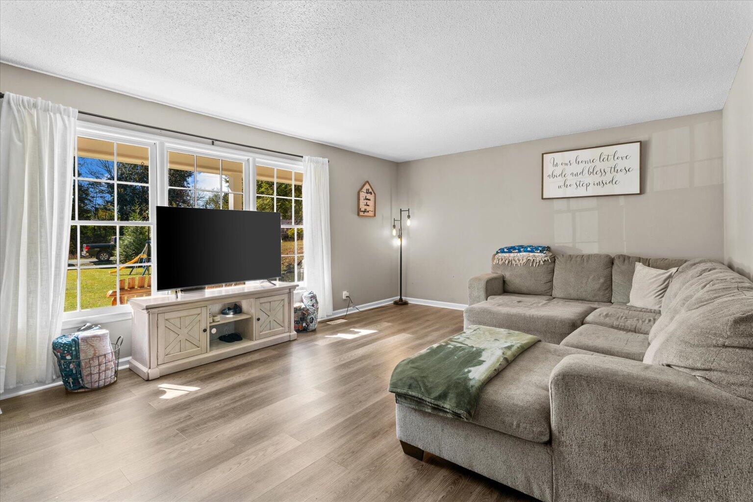 506 Lavista Road Dalton, GA 30720 - Photo 8 of 54 10-10