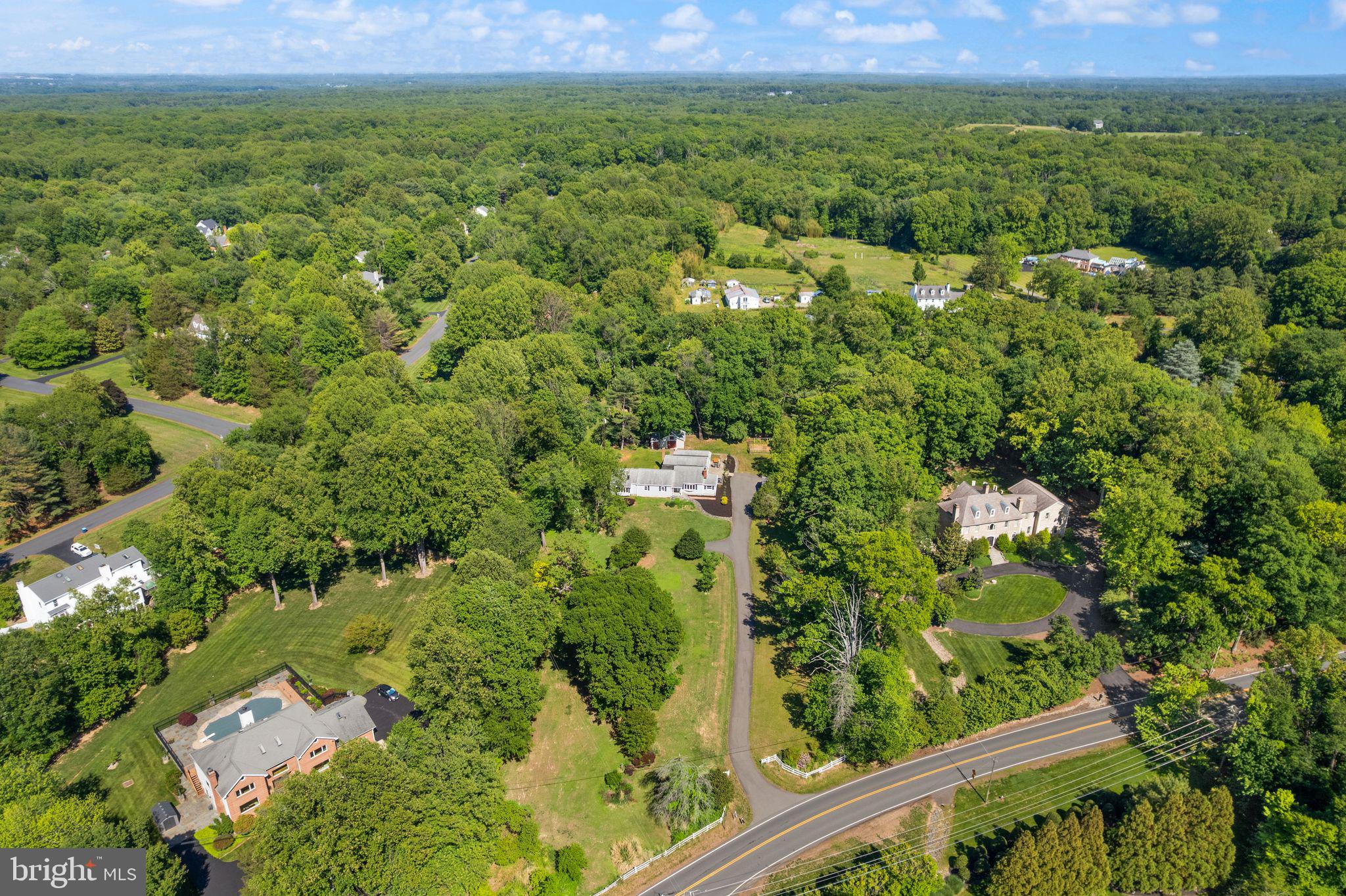 815 Seneca Road Great Falls, VA 22066 - Photo 58 of 61