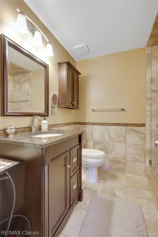 22566 Winfield Road Novi, MI 48375 - Photo 15 of 26