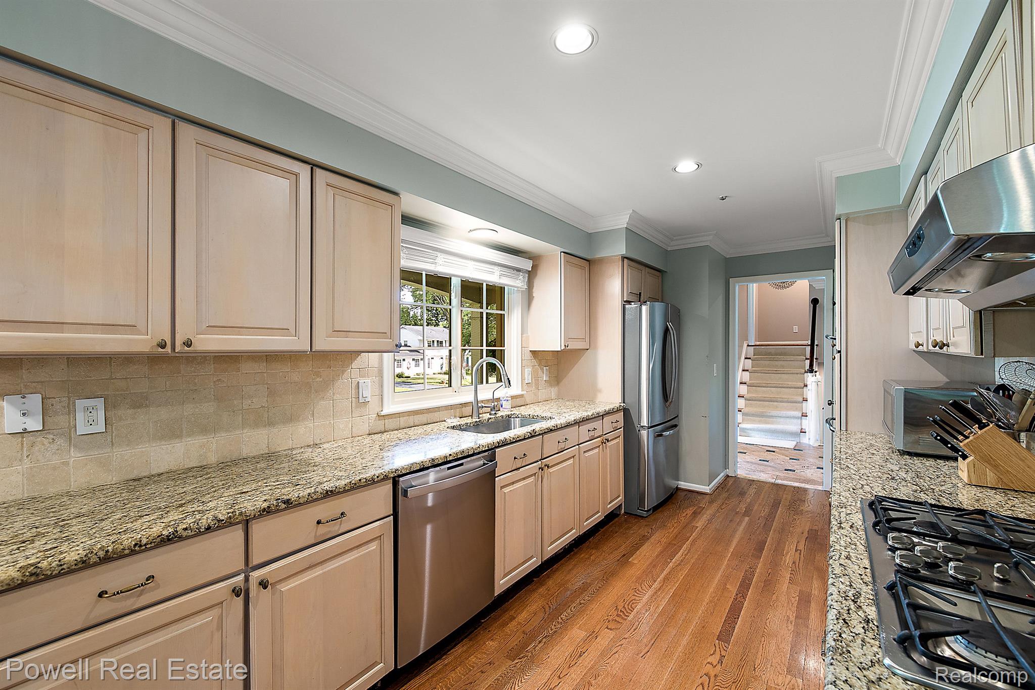 803 Satterlee Road Bloomfield Hills, MI 48304 - Photo 11 of 47 Kitchen (1 of 5)
