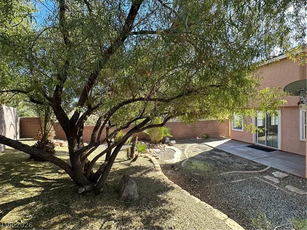 $2,575 | 10336 Bayhead Beach Avenue, Las Vegas, NV 89135