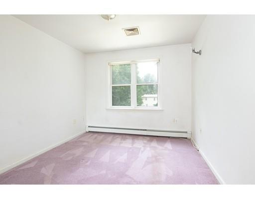 31 Harding Terrace Dedham, MA 02026 - Photo 15 of 28 Gallery Image 15