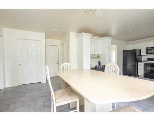 31 Harding Terrace Dedham, MA 02026 - Photo 10 of 28 Gallery Image 10