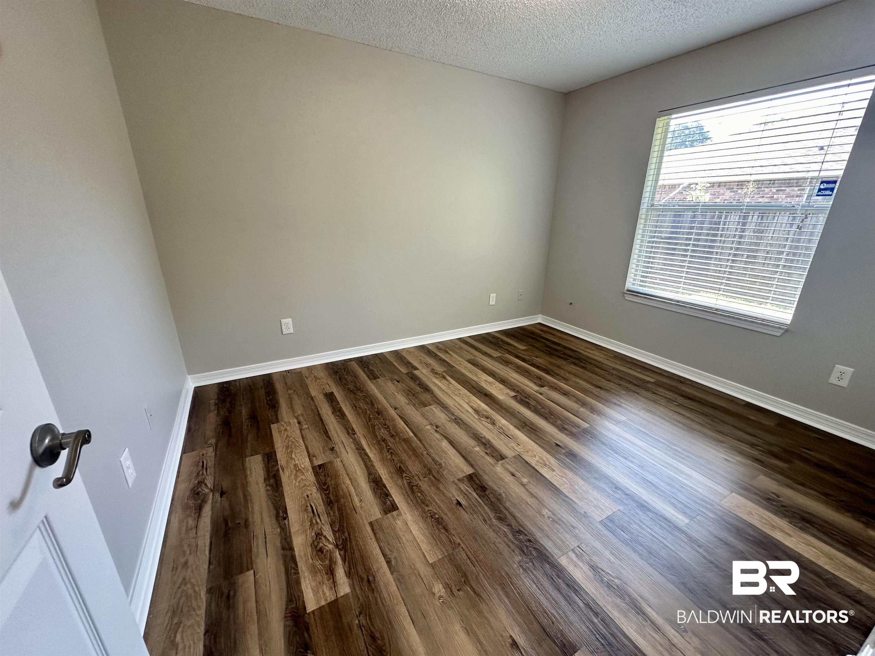 1810 Bay Street Foley, AL 36535 - Photo 14 of 17