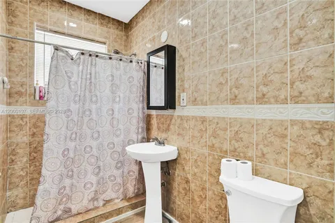 $1,275,000 | 7710 Carlyle Avenue, Miami Beach, FL 33141